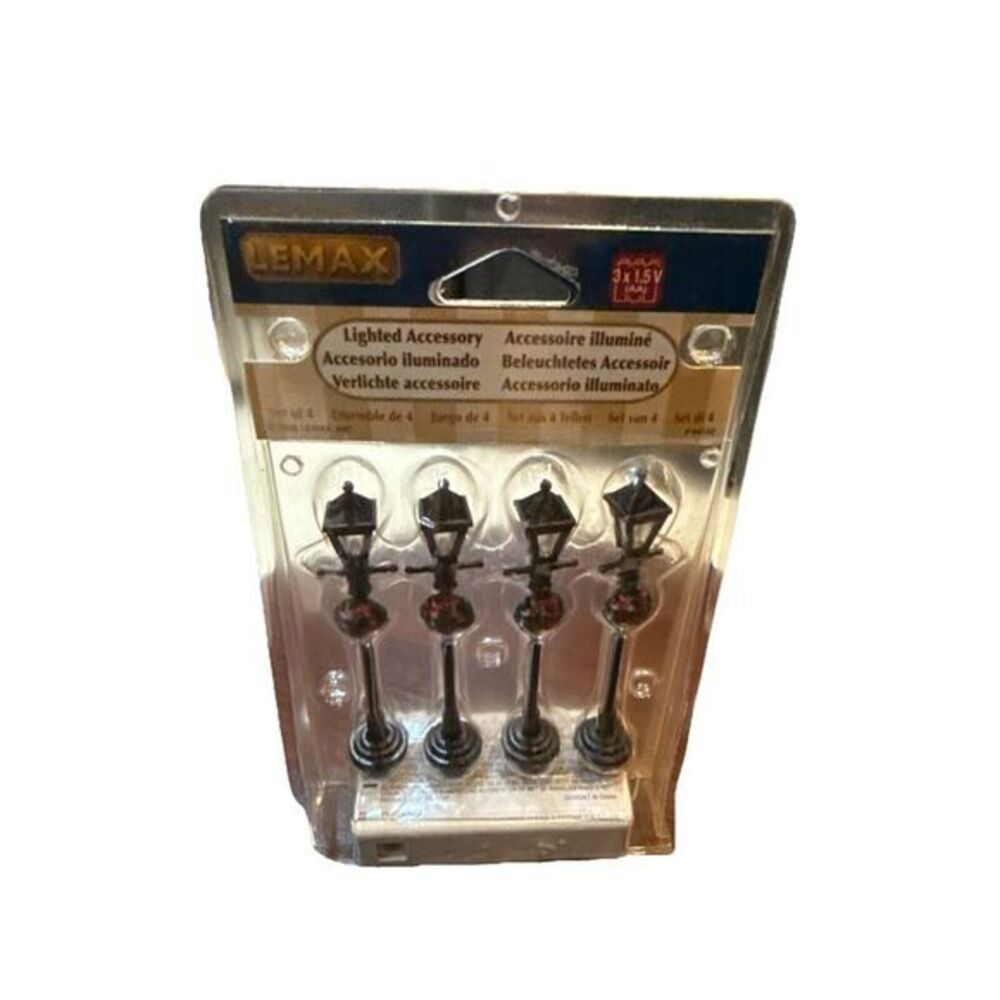 Lemax Gas Lantern street Lamp Set of 4 New In Pack